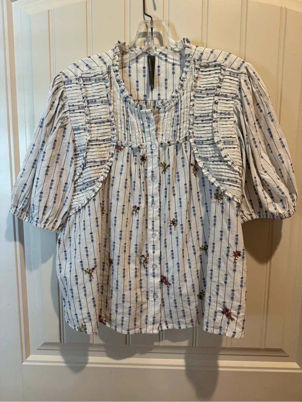 Anthropologie crop swing top, L, ivory and blue